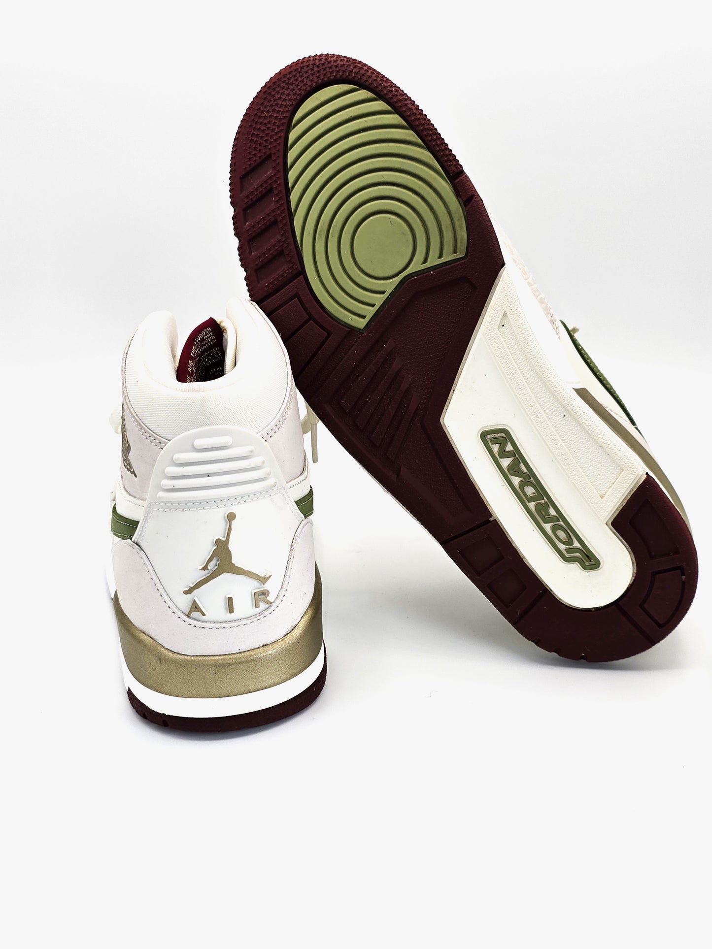 NIKE AIR JORDAN Sneaker Weiß/Grün (Größe 41)