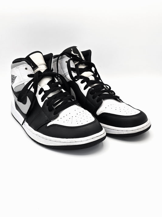 NIKE AIR JORDAN High-Top Sneaker Schwarz/Weiß (Größe 44)