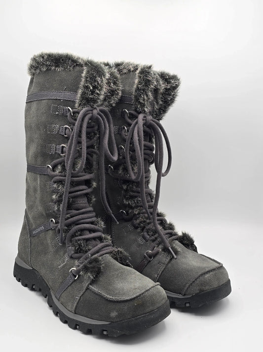 Damen Winterstiefel grau mit Kunstfell und Profilsohle, Größe 37, modisch, warm