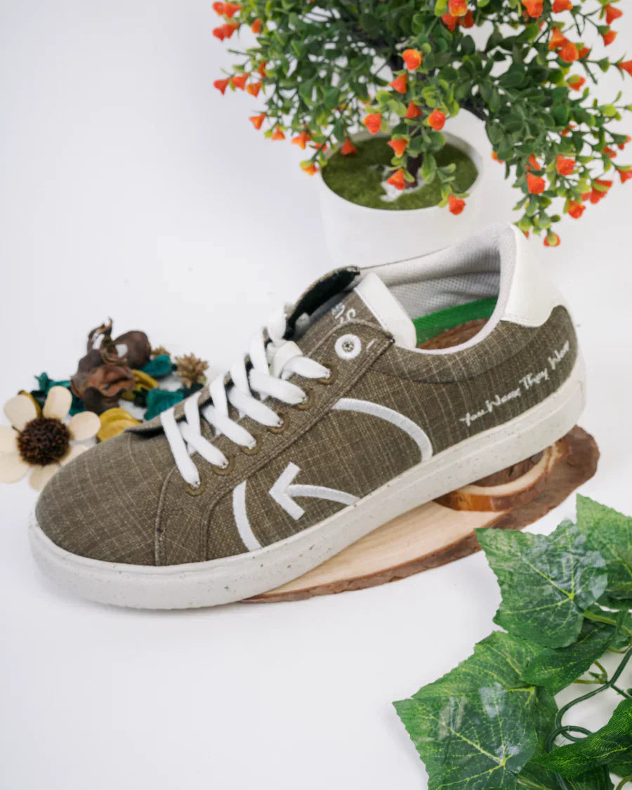 Warum Second-Hand Schuhe nachhaltig sind – Vorteile für Umwelt & Geldbeutel