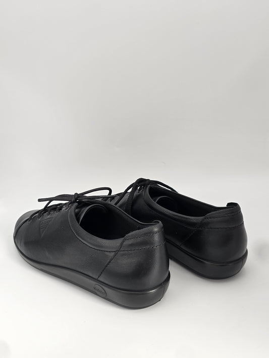 Ecco Damen Sneaker Schwarz – Leder Halbschuhe Komfort (Gr. 41)