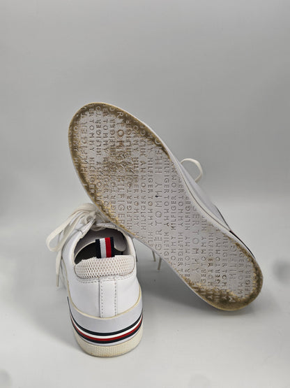 TOMMY HILFIGER Damen Sneaker Weiß – Plateau Schuhe mit Logo Detail (Gr.38)