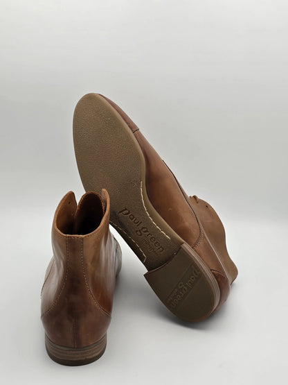 Braune Damen-Lederstiefeletten mit flachem Absatz und Gummisohle, Mode-Schuhpaar