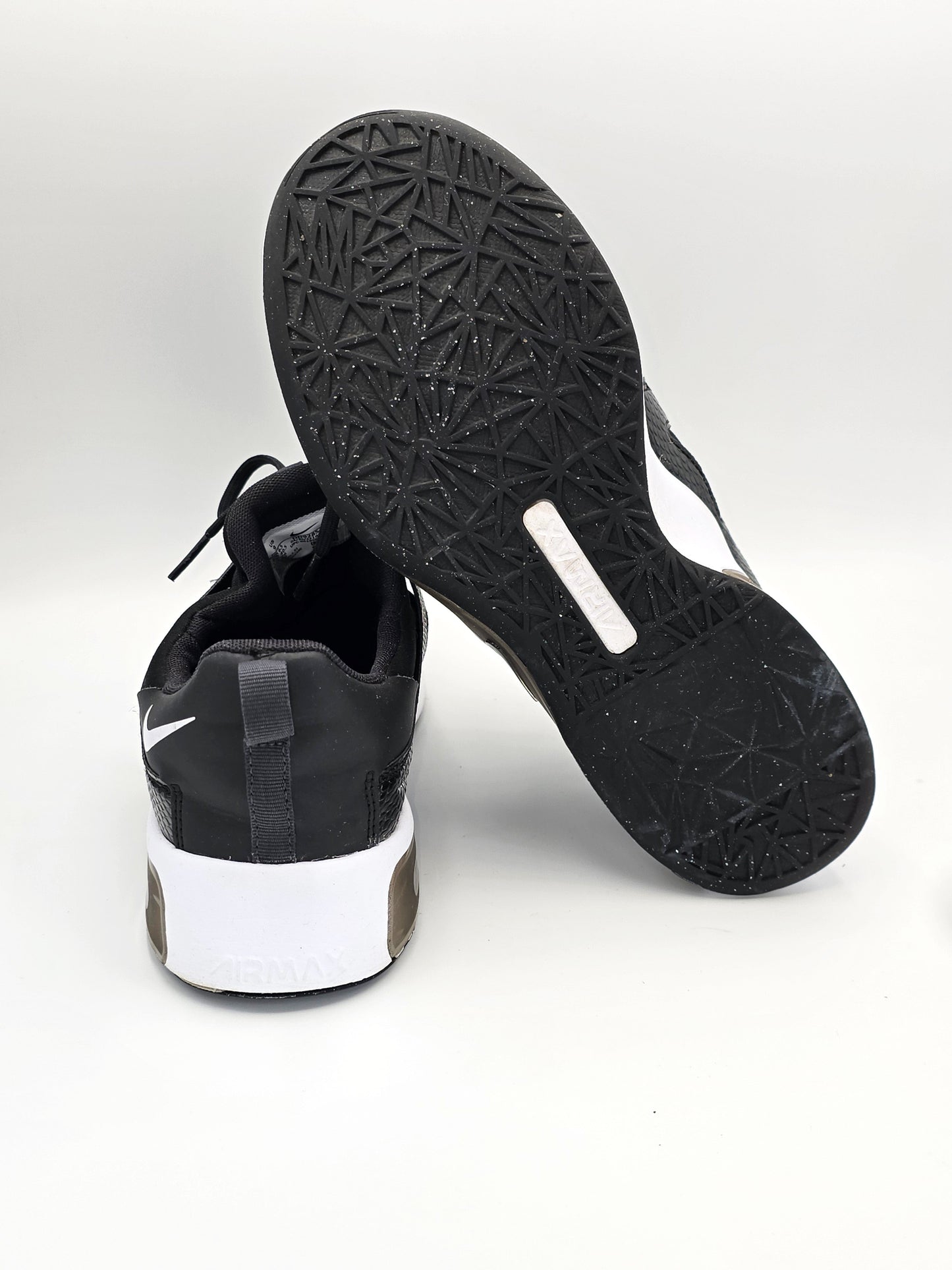 Nike Air Sneaker Schwarz – Damen Sportschuhe (Gr. 40,5)