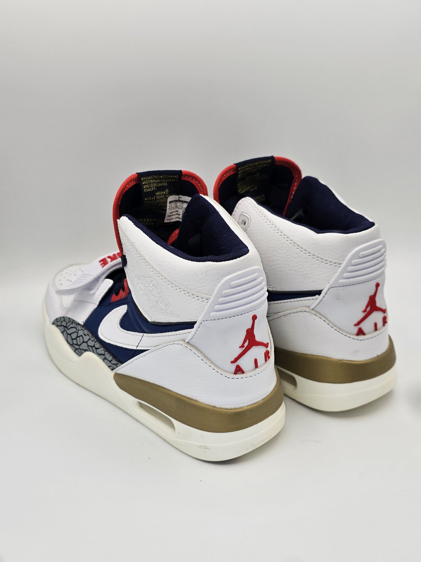 Nike Air Sneaker Weiß Blau Rot – Herren High Top Schuhe (Gr. 42)