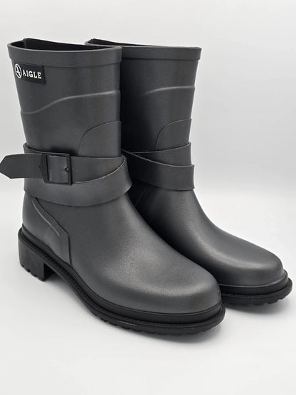 Damen Gummistiefel schwarz, matte Optik, seitliche Schnalle, nachhaltige Mode