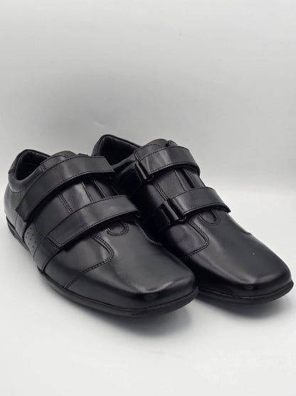Schwarze Herren Schuhe mit Klettverschluss, modisch, elegant, nachhaltige Mode