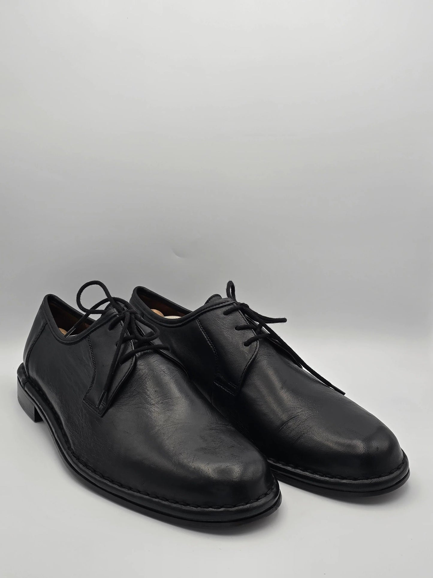 Schwarze Herren Lederschuhe mit Schnürsenkeln, klassische Business Schuhe