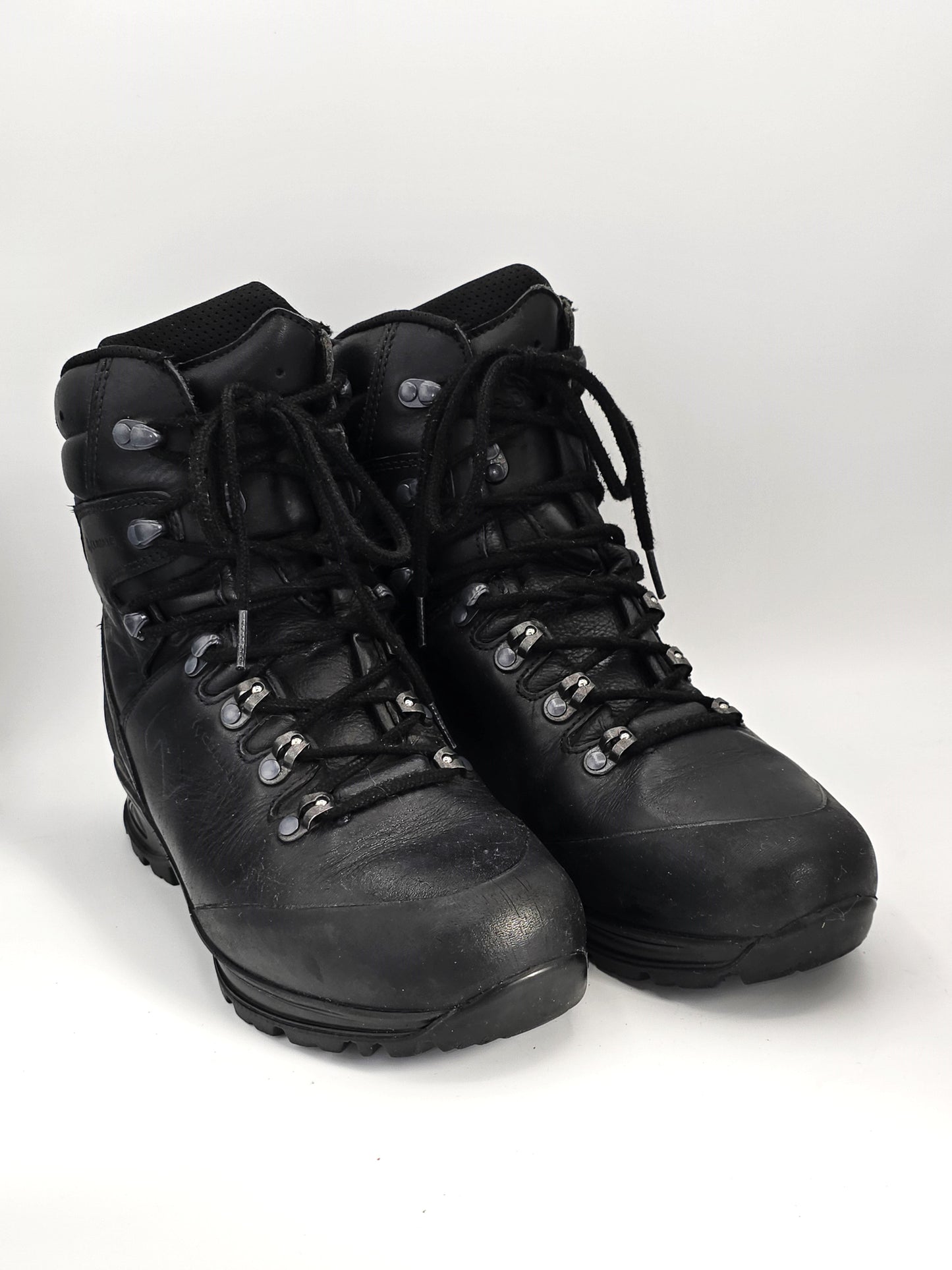 Haix Outdoor Boots Schwarz Leder – Einsatzschuhe Trekking (Gr. 41)