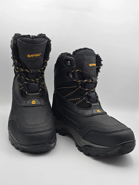 Schwarze Winterstiefel mit Fellfutter und gelb-schwarzen Schnürsenkeln, Outdoor Schuhe