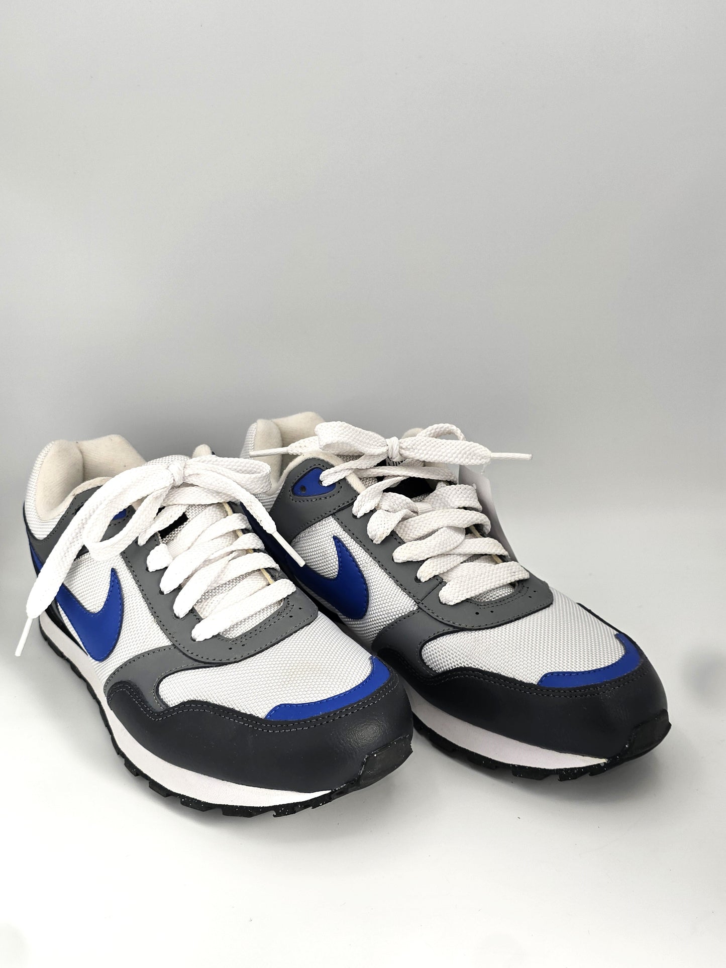 NIKE Herren Sneaker Weiß Blau – Running Schuhe Retro Style (Gr.42)