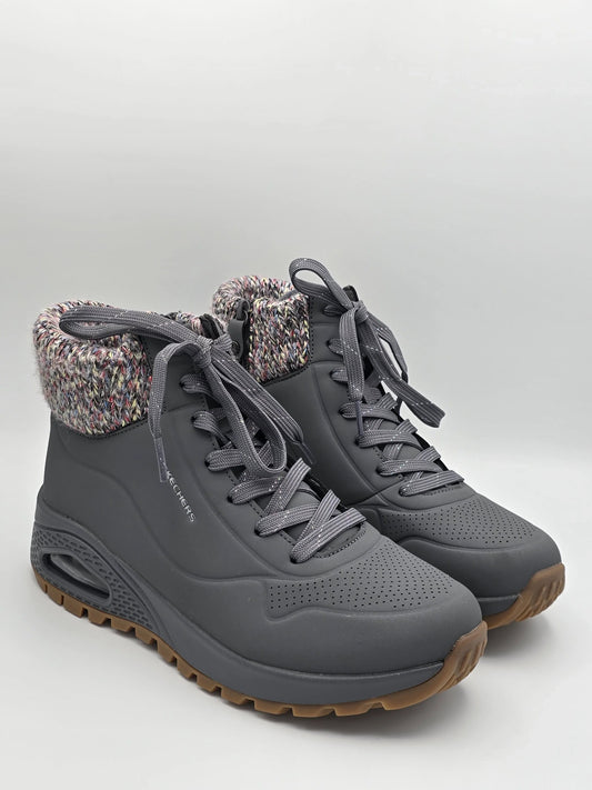 Graue Damen Winterstiefeletten mit Strickkragen und Profilsohle, modisch, Größe 38