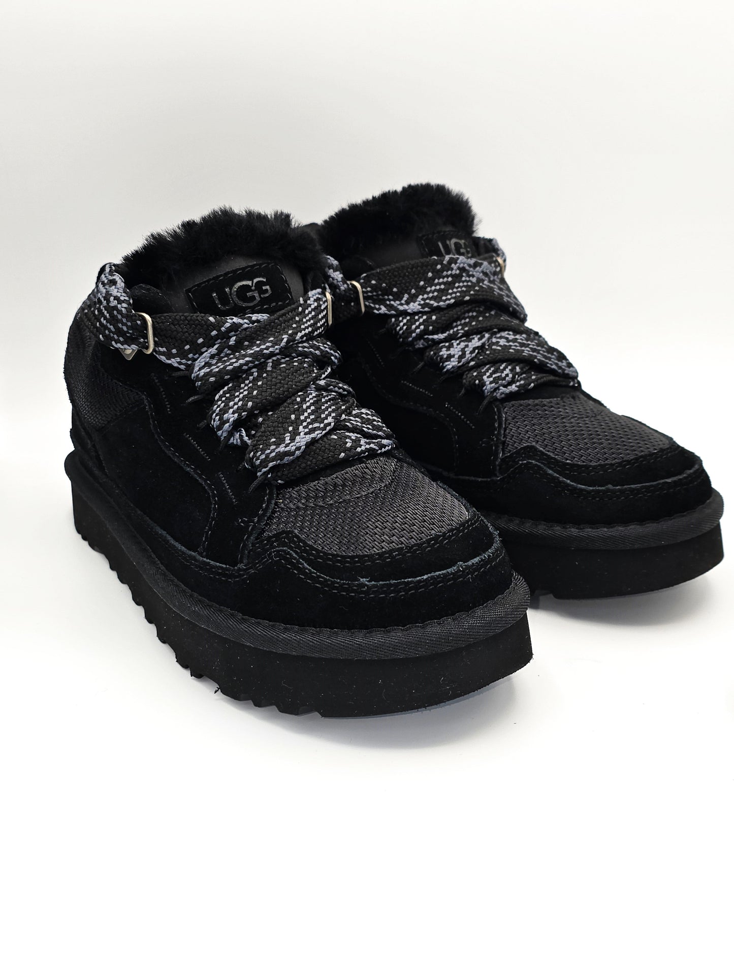UGG Boots Schwarz Echtleder – Gefütterte Winter Sneaker Damen (Gr. 39)