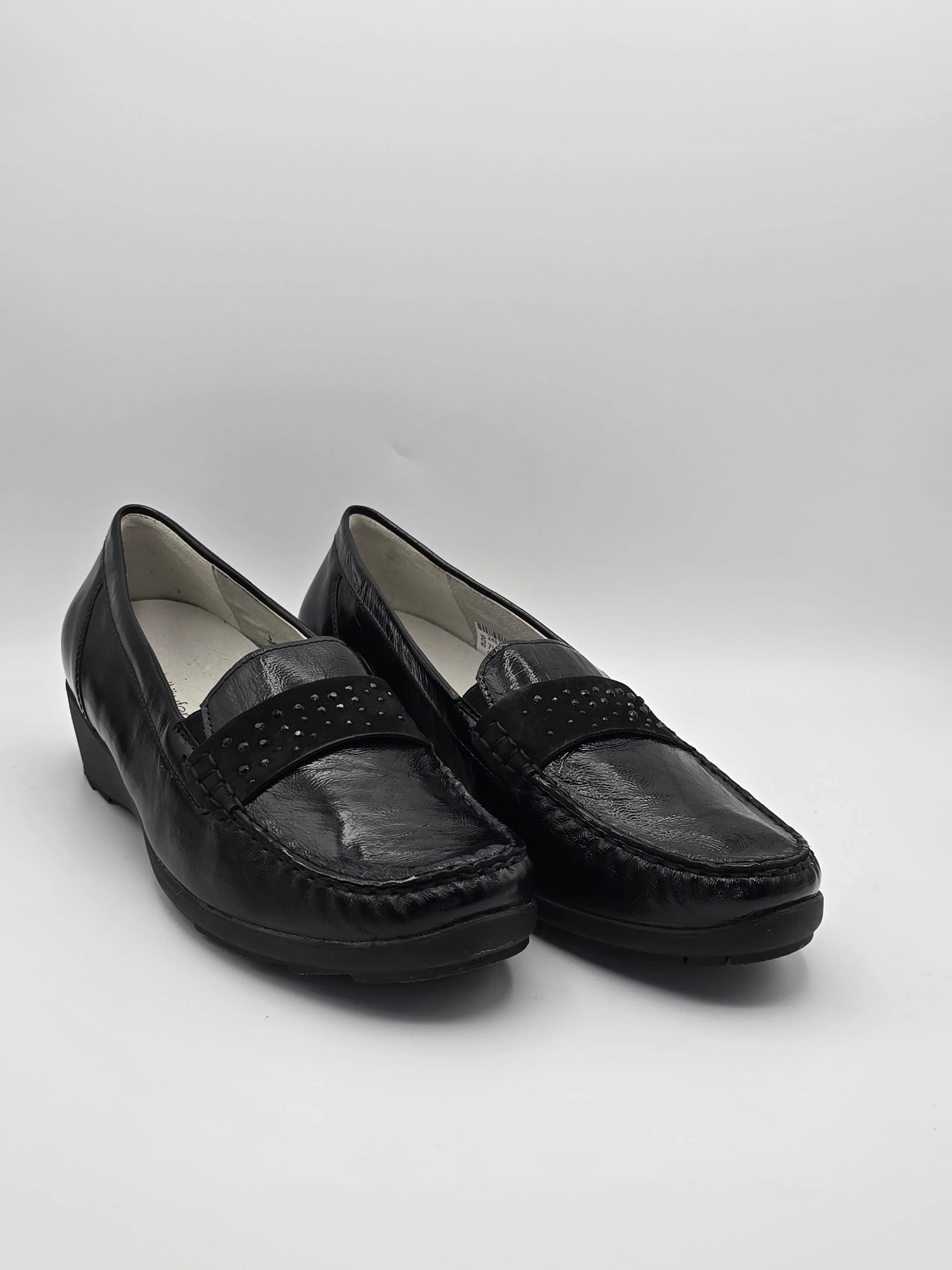 Schwarze Damen Slipper in Lederoptik mit Zierband, bequeme Halbschuhe Größe 41